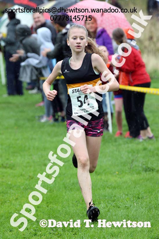 Girls under-15s, Sunderland Harriers Open Cross Counry, Farringdon Park, Sunderland. Photo: David T. Hewitson/Sports for All Pics